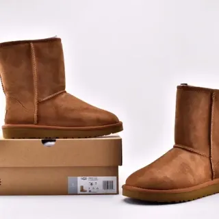 UGG Classic Mini Chestnut Suede Snow Boots