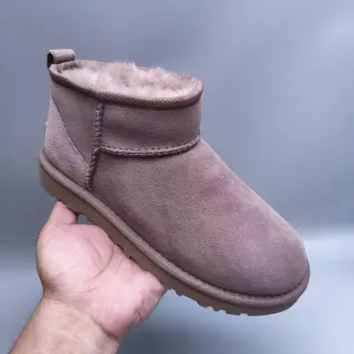 UGG Classic Mini ডাস্টি মৌভ স্নো বুট