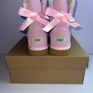 UGG Classic Mini গোলাপি বাও তুষার বুট
