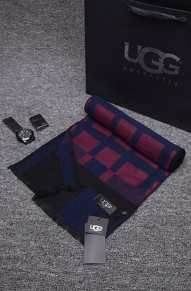 UGG Navy Burgundy Plaid Pattern Woven Texture Scarve 3
