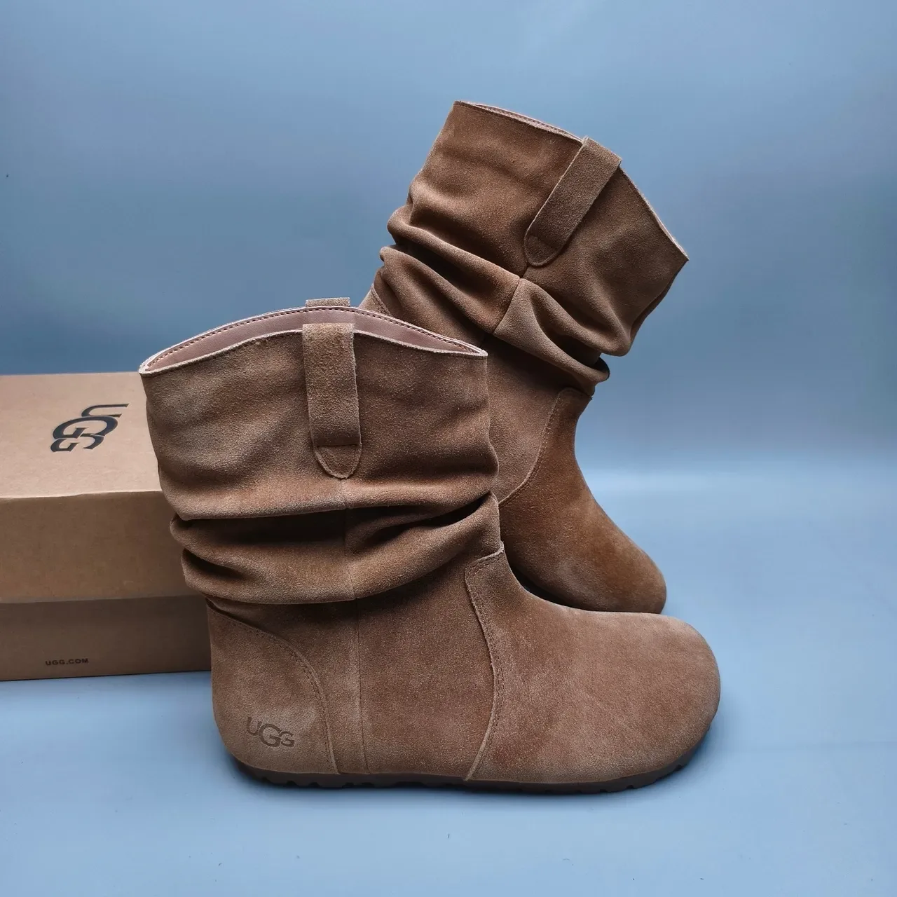 UGG Tasman Brown Slouchy Fold-Down Shaft Suede-Like Texture Ankle Boots 6