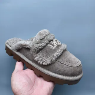 UGG Tasman حذاء كاجوال سويد أعلى رمادي بني ليننج شيرلينج وحزام