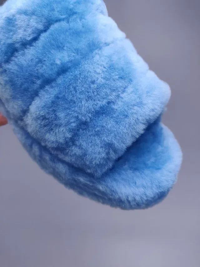 UGG Tasman أزرق فاتح فرو ناعم صندل منزلي 5