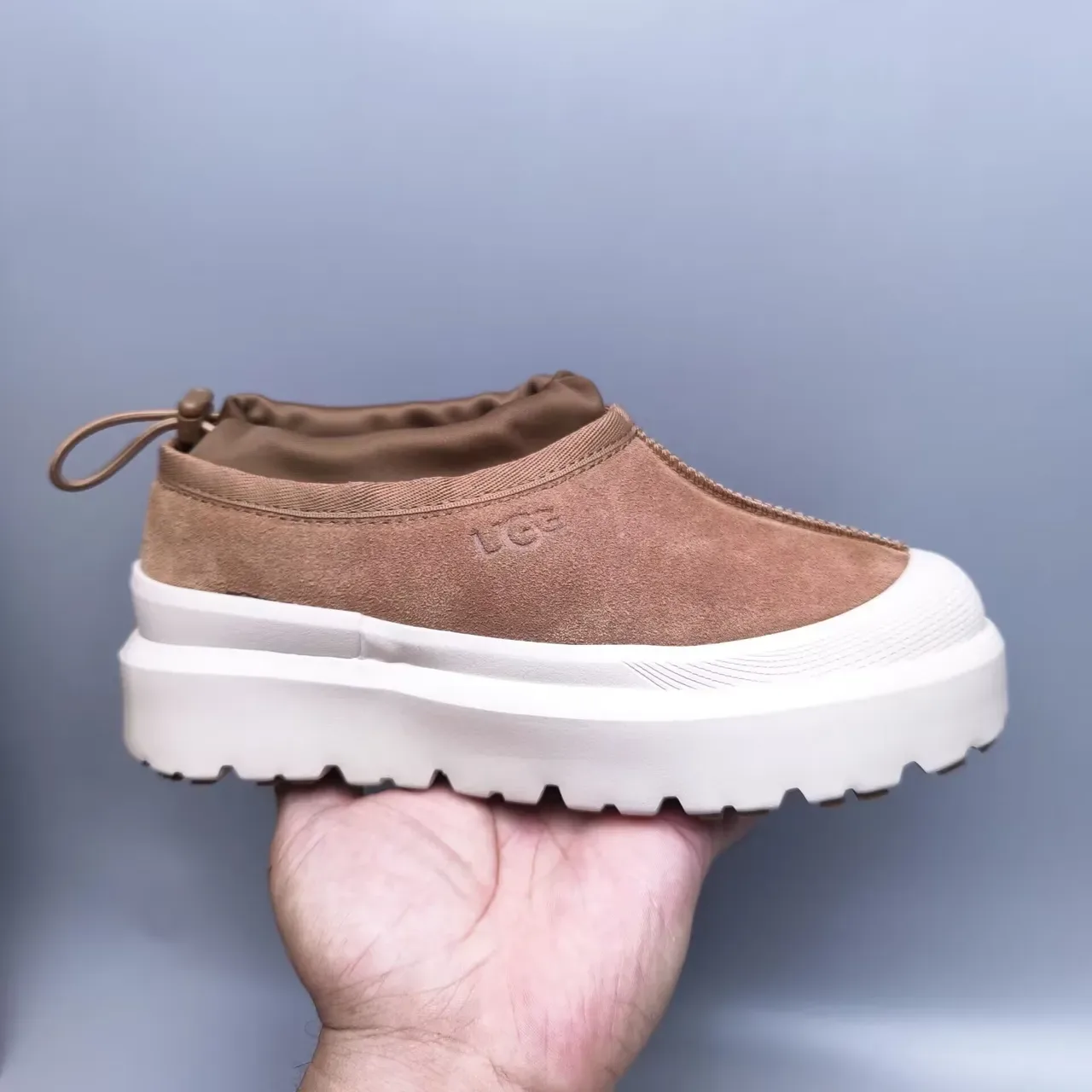 UGG Tasman Tan Camurça Plataforma Slip-On Tênis Lifestyle 5