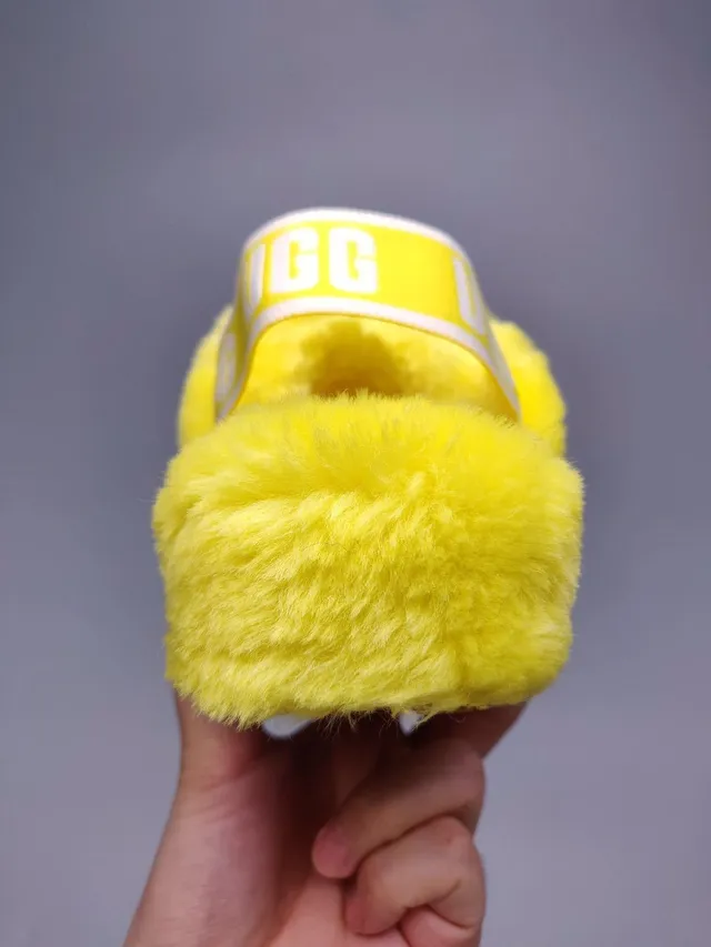 UGG Tasman Chaussons à glisser en fourrure synthétique pelucheuse jaune 5