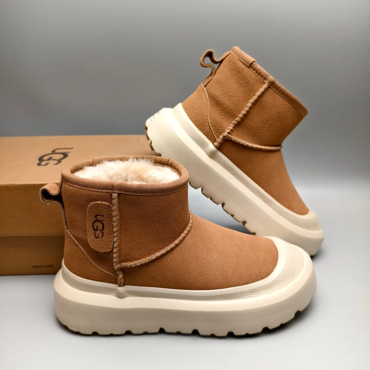 UGG Ultra Mini Tan Suede Shearling-Lined Chunky Platform Snow Boot 6
