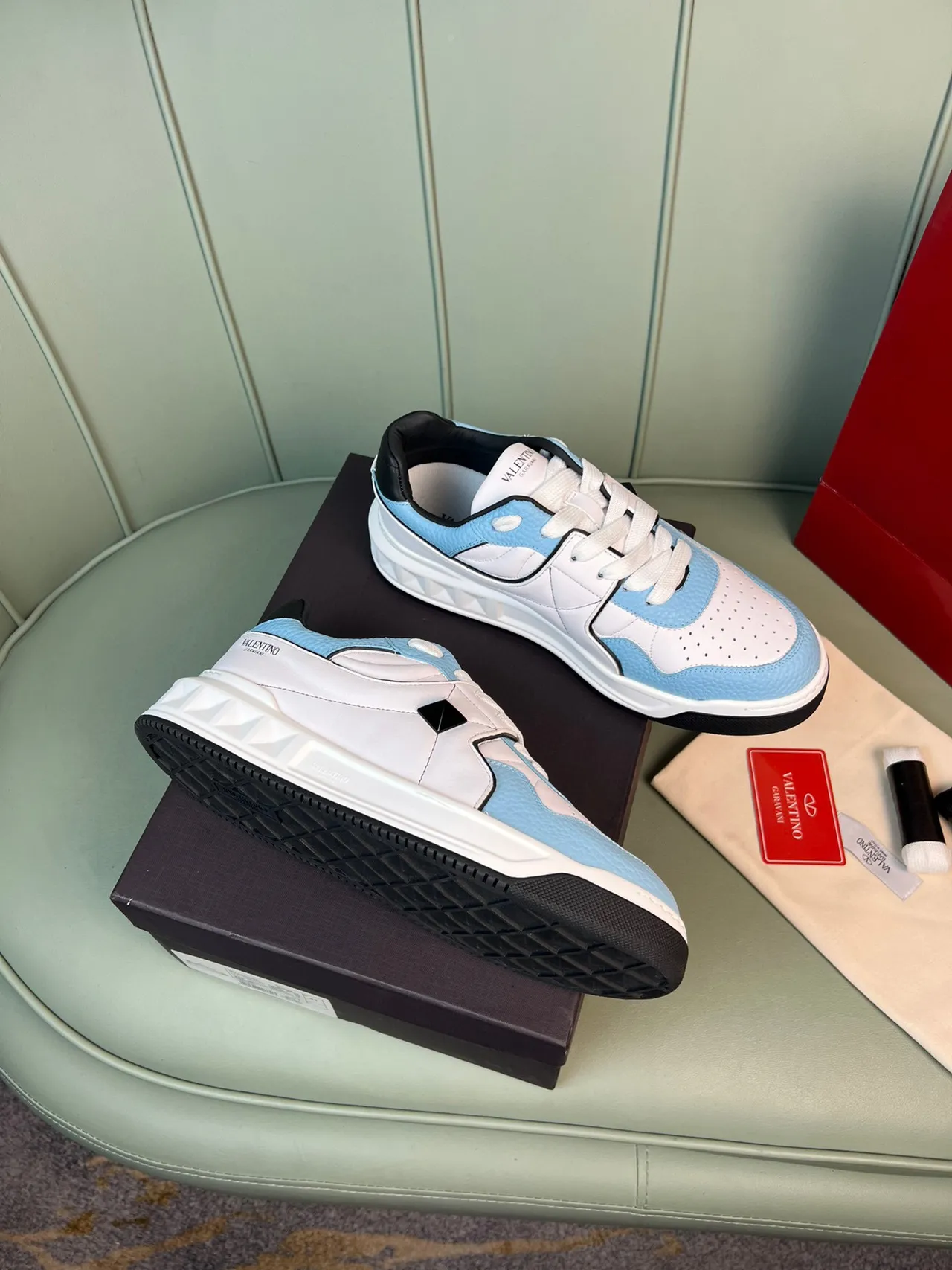 Valentino Blue White Chunky Platform Sole Multi-Panel Leather Construction Lifestyle Sneakers 7