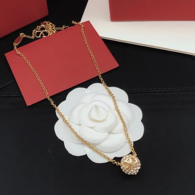 Valentino Chaîne Or Pavé-Set Pendentif Sphérique Bracelet 5