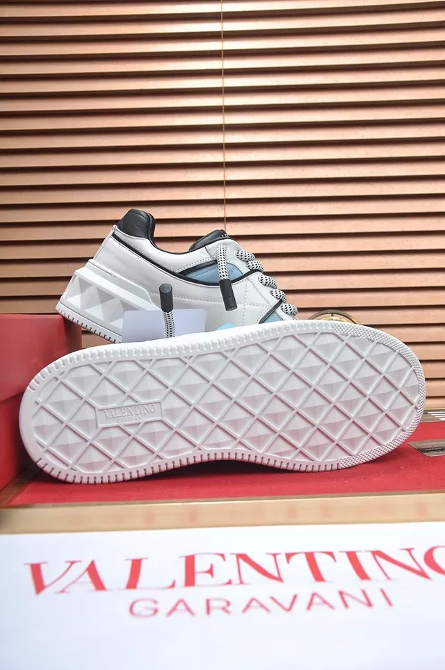 Valentino One Stud Platform Sneaker White Light Blue Black Lifestyle Sneakers 4