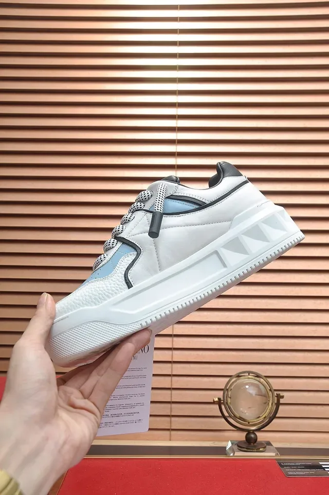 Valentino One Stud Platform Sneaker White Light Blue Black Lifestyle Sneakers 6