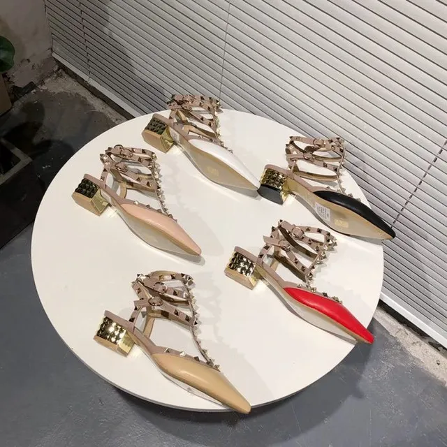 Valentino Rockstud Beige Studded PVC-Strap Pumps 5
