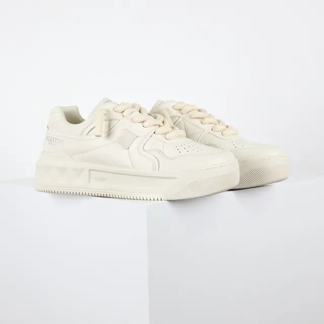Valentino Rockstud Off-White Platform Lifestyle Sneakers 3