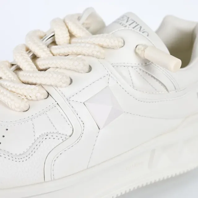 Valentino Rockstud Off-White Platform Lifestyle Sneakers 6