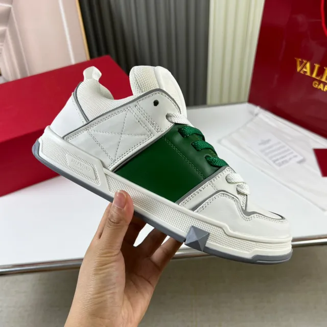 Valentino Rockstud sneakers blanc vert gris lifestyle sneakers 4