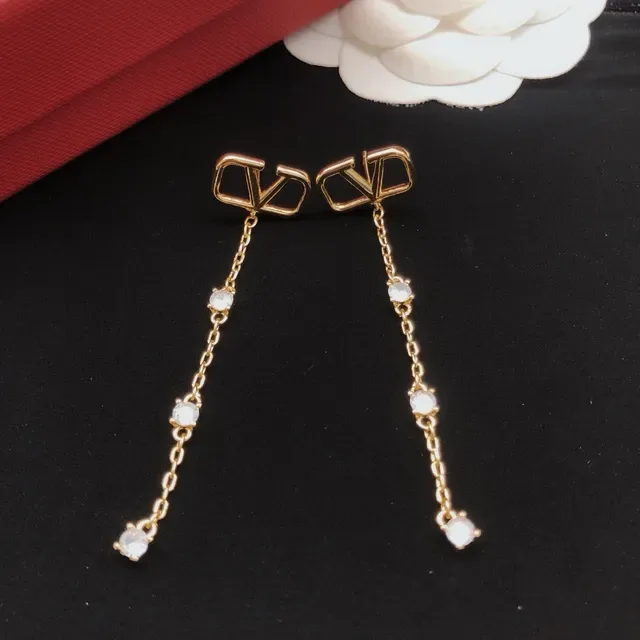 Brincos Valentino Rockstud Spike Chain Cristal Dourado 4