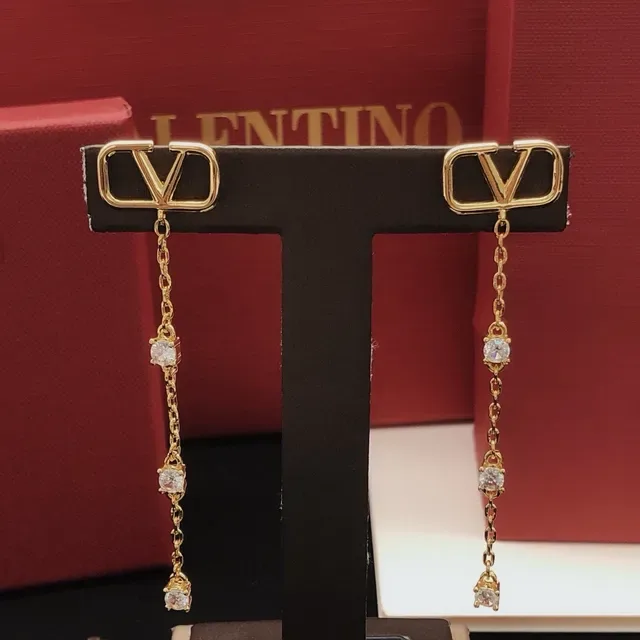 Brincos Valentino Rockstud Spike Chain Cristal Dourado 5