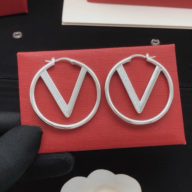 Valentino VLogo Argola Prata Circulares Motivo V-Logo Brincos 3