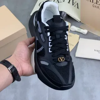 Valentino VLTN أحذية رياضية Lifestyle أسود وأبيض شبكي مع أحزمة