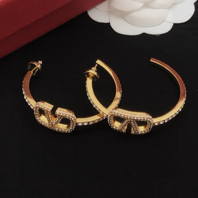 Valentino VLTN Boucles d'oreilles créoles Pavé Cristal 3