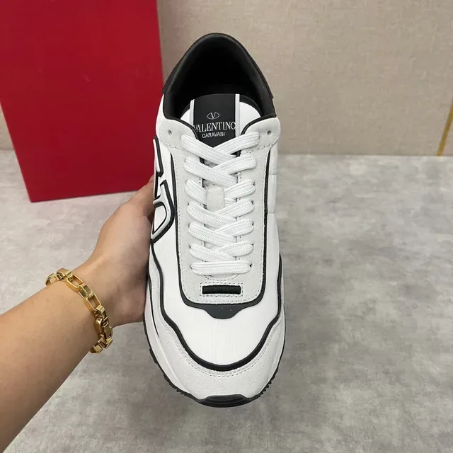 Valentino VLTN Runner blanc noir bordeaux lifestyle sneakers 4