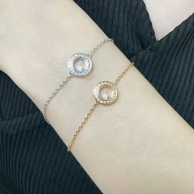 Van Cleef & Arpels Alhambra سوارلت ذهبي فضي دوران لوقيت ستايل موديل مرصعة الماس هالو 9