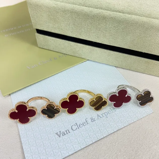 Van Cleef & Arpels Alhambra Or Bordeaux Motif Trèfle à Quatre Feuilles Bord Perlé Bague 2