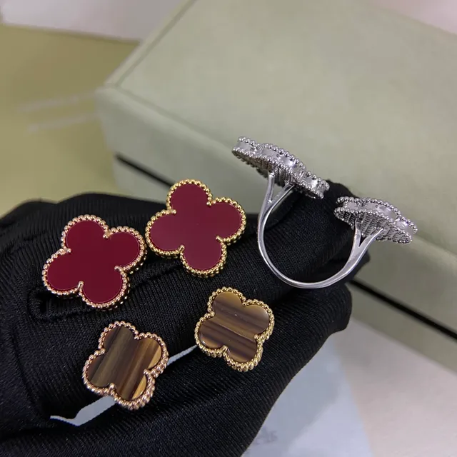 Van Cleef & Arpels Alhambra Or Bordeaux Motif Trèfle à Quatre Feuilles Bord Perlé Bague 3