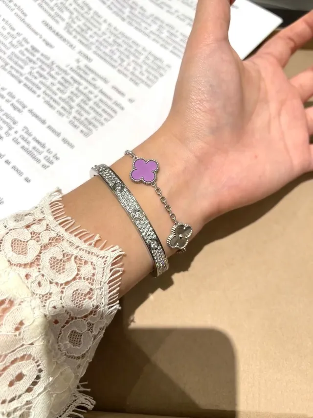 Van Cleef & Arpels Alhambra Pulseira de esmalte roxo e prata 9
