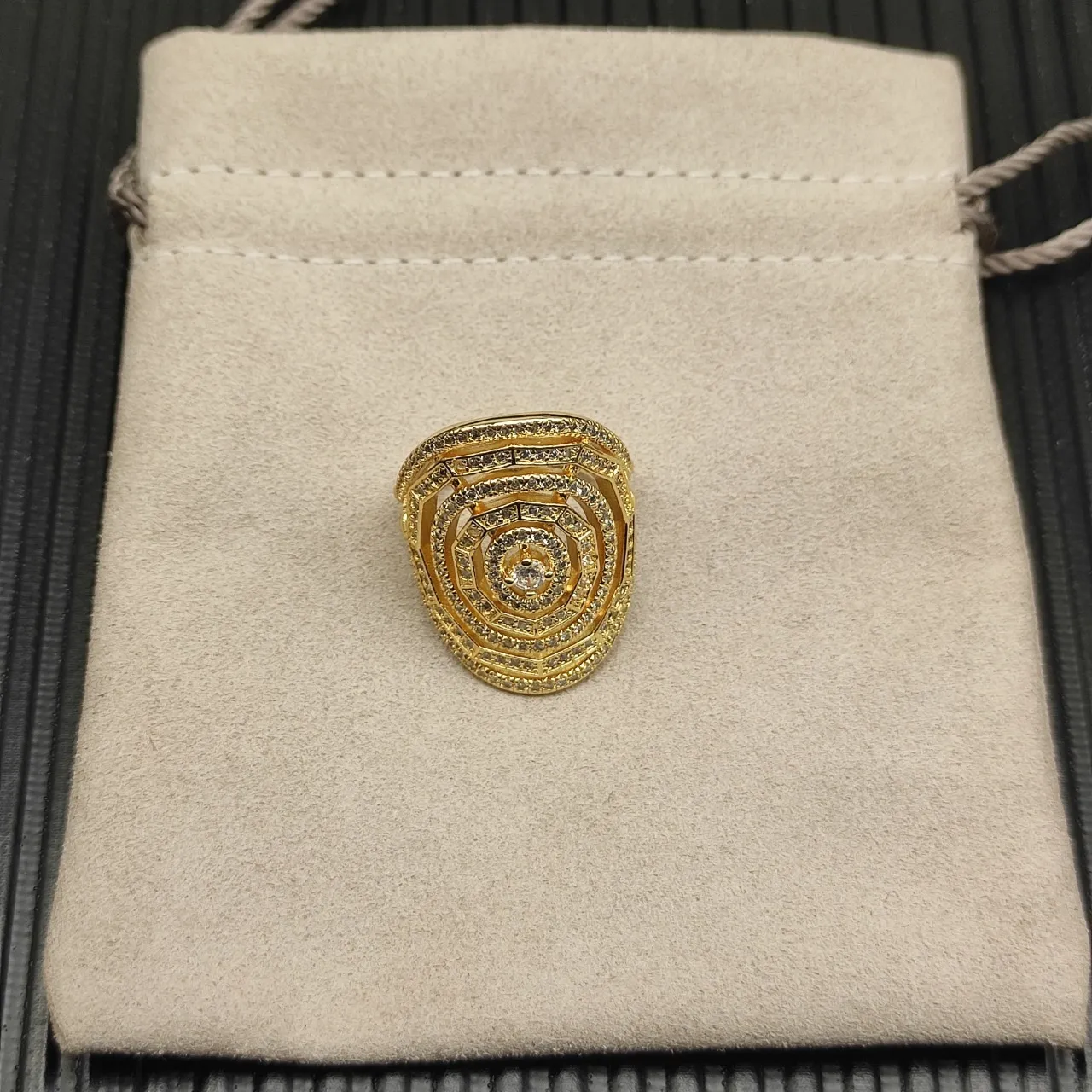 Van Cleef & Arpels Gold Silver Spiral-Layered Pavé-Diamond Ring 7