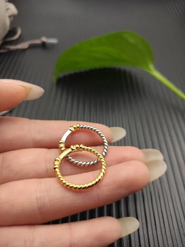 Van Cleef & Arpels Magic Alhambra Twisted Rope Knot Pavé Diamond Ring 5