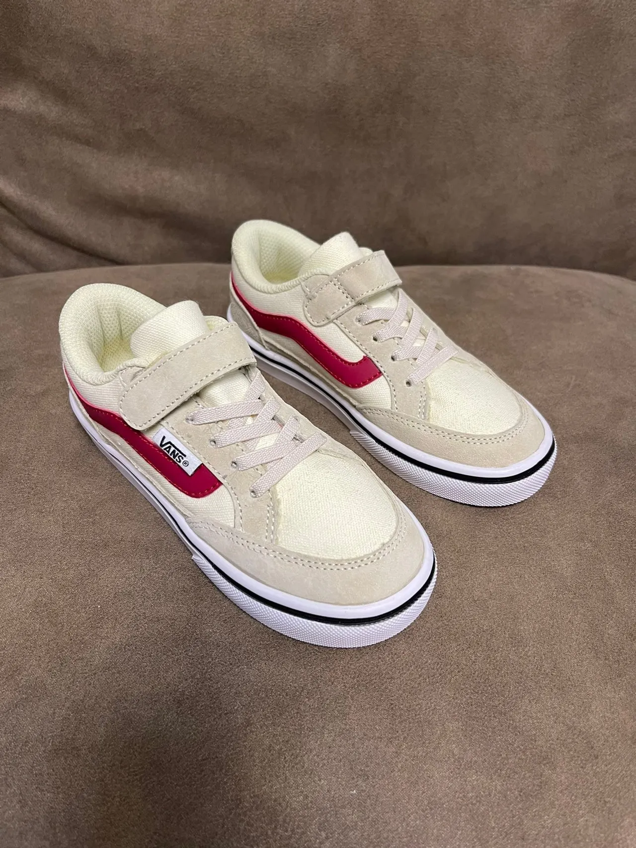 Vans Era بيج أحمر أحذية تزلج منخفضة مع إغلاق بالرباط والحزام 8