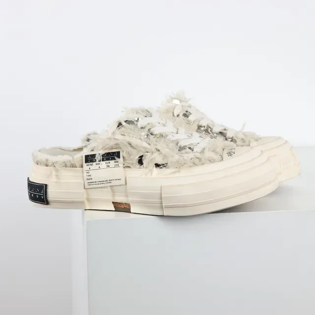 VEJA Beige Frayed Textile Upper Metal Eyelets Lifestyle Sneakers 3