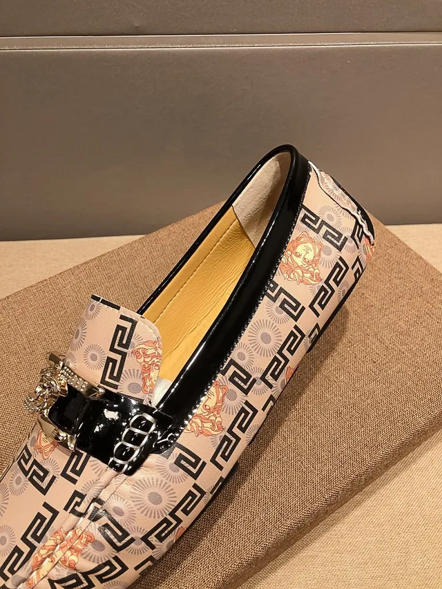 Versace Beige Black Medusa-Print Greca Border Loafer 6