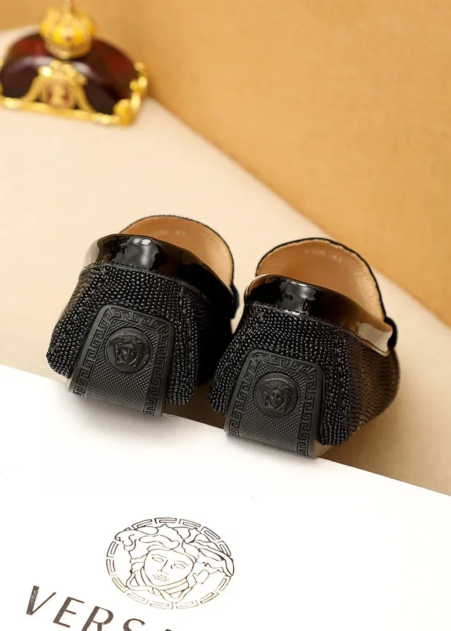 Versace Loafer Noir Or Texturé Haut Emblème Tête Médusa 3