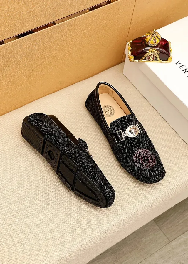 Versace Loafer Noir Or Texturé Haut Emblème Tête Médusa 9