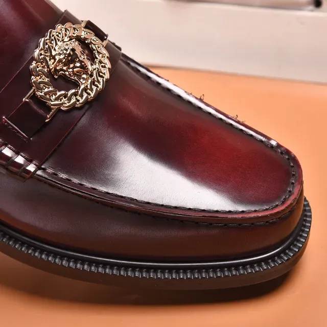 Versace Chain Reaction বার্গান্ডি গোল্ড পলিশড চামড়া Medusa Medallion Hardware লোফার 4