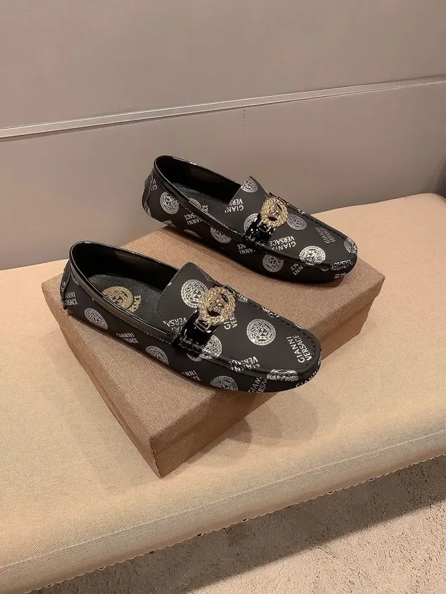 Versace Chain Reaction Logo-Print Medusa Buckle Mocassins 6