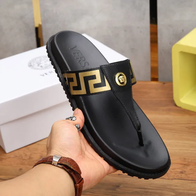 Versace Greca Odissea Sandales Casual Noires et Or 5