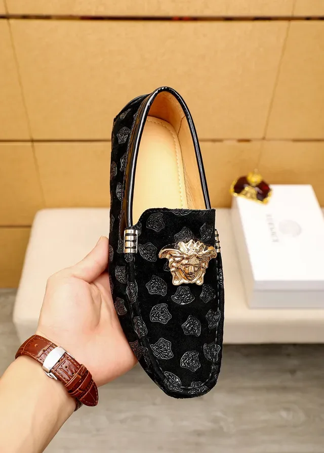 Versace Greca Odissea Preto Veludo Medusa Loafers 7