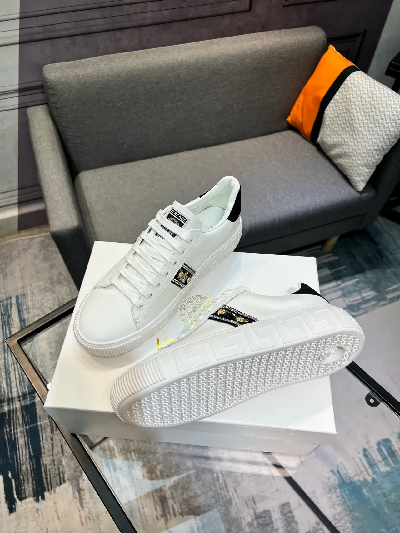 Versace Greca Odissea Blancs Medusa-embellished chaussures lifestyle 8