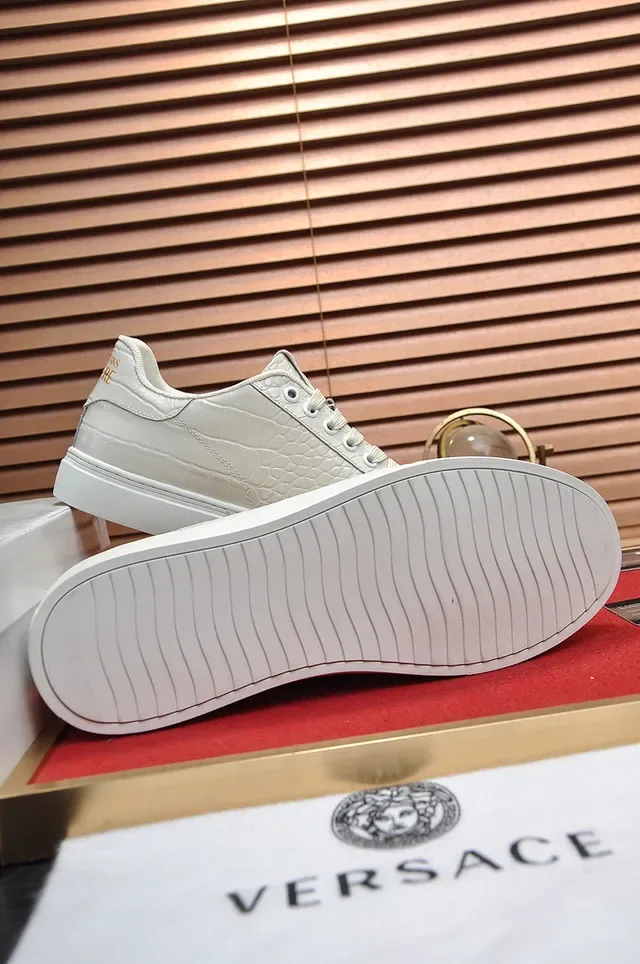 Versace Jeans Couture Croc-Embossed Off-White Zapatillas Lifestyle 4