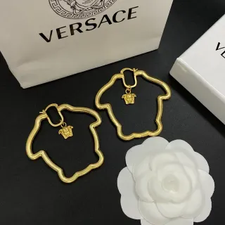 Versace Medusa 金色 T恤形状圆圈垂吊魅力耳环