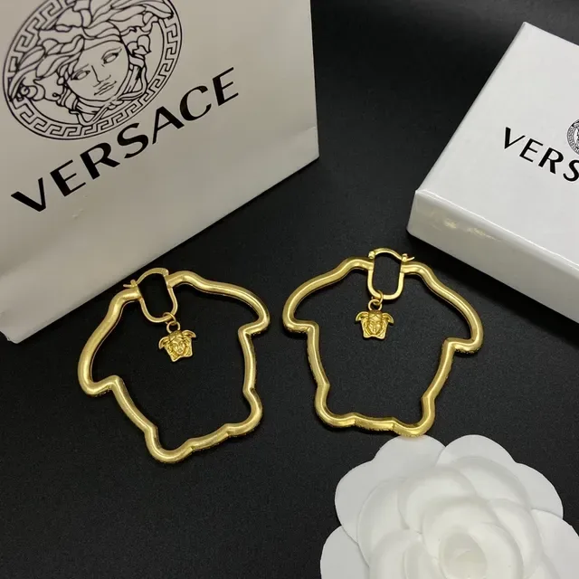 Versace Medusa Boucles d'oreilles dorées en forme de t-shirt aro pendentif charmant 2