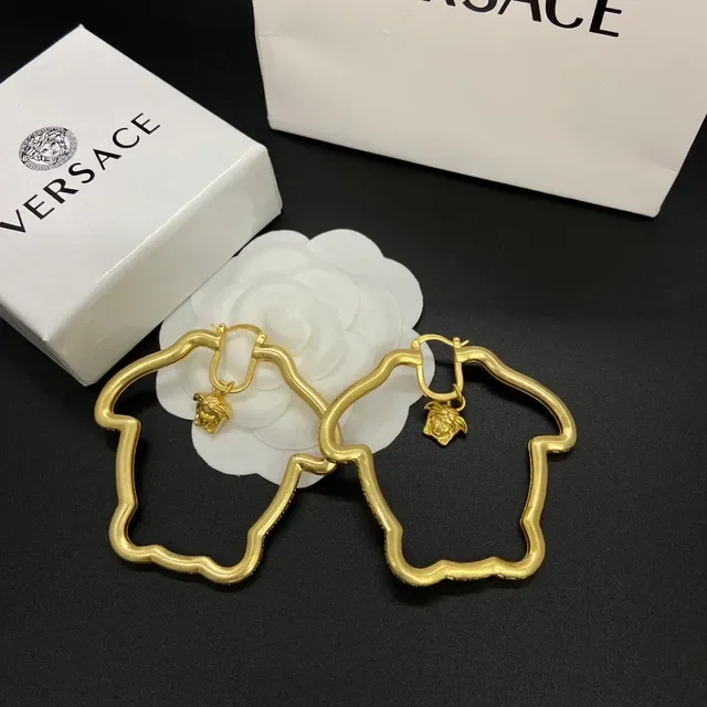 Versace Medusa Boucles d'oreilles dorées en forme de t-shirt aro pendentif charmant 6