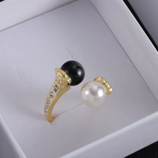 Versace Medusa Ring Oro y Plata Tono Perla y Onyx Rings 5