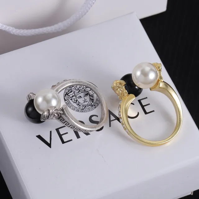 Versace Medusa Ring Oro y Plata Tono Perla y Onyx Rings 6