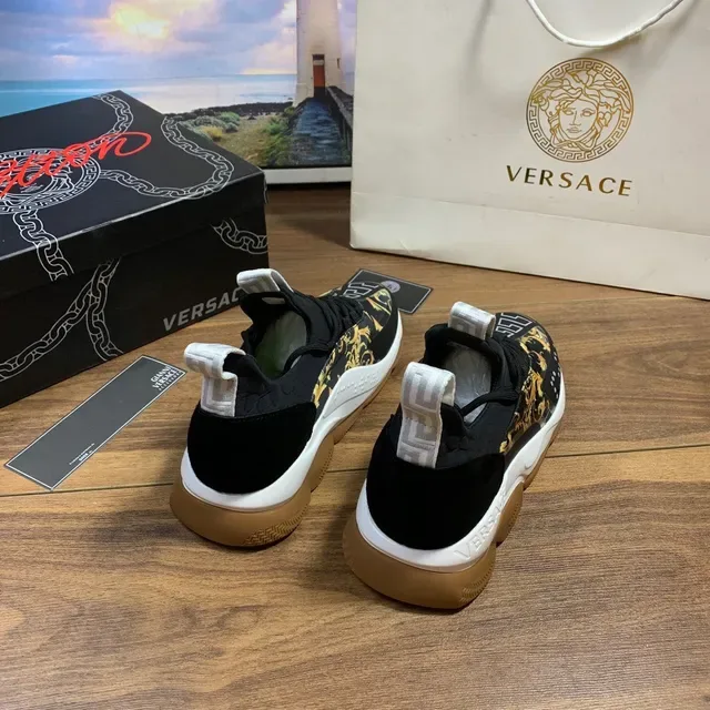 Versace Odissea Tênis Lifestyle Preto Dourado Impressão Barroca 5