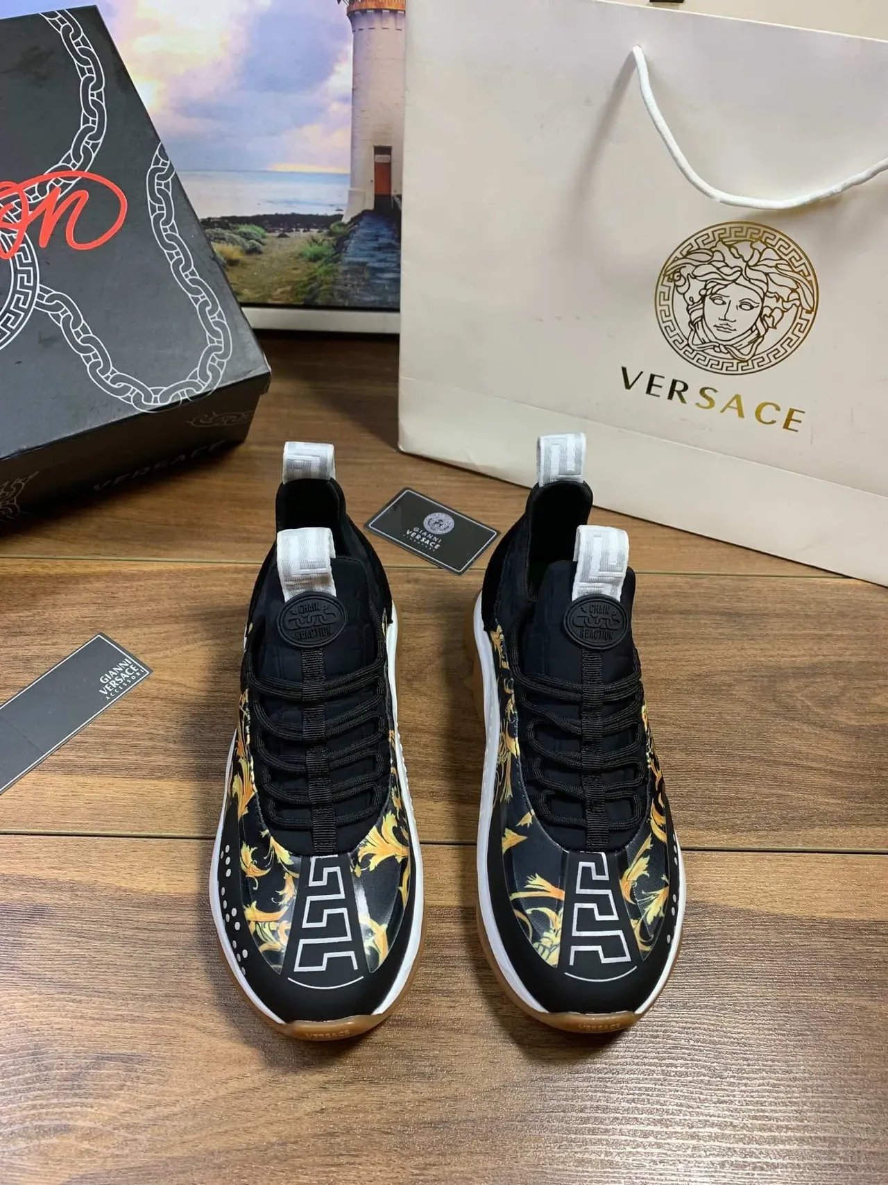 Versace Odissea Tênis Lifestyle Preto Dourado Impressão Barroca 8