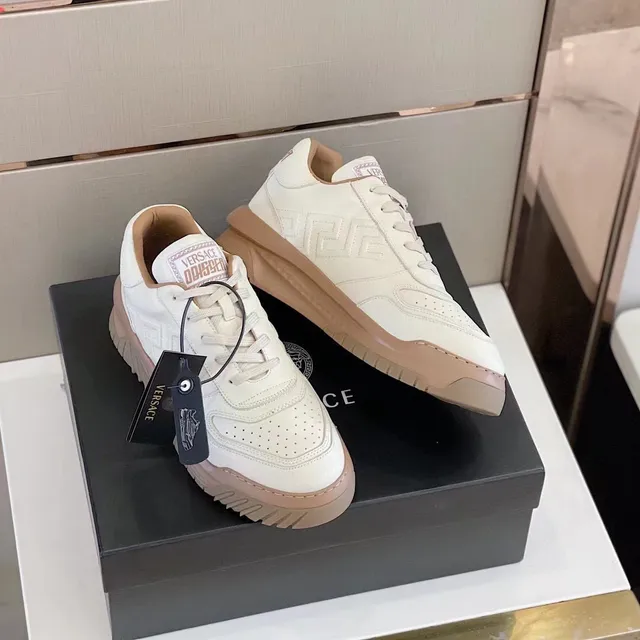 Versace Odissea Off-White e Beige tênis lifestyle 3