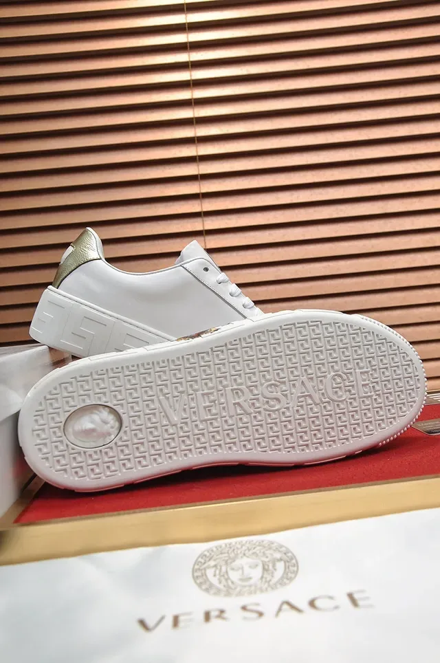 Versace Odissea Sneakers Lifestyle Blanches avec impression baroque 4